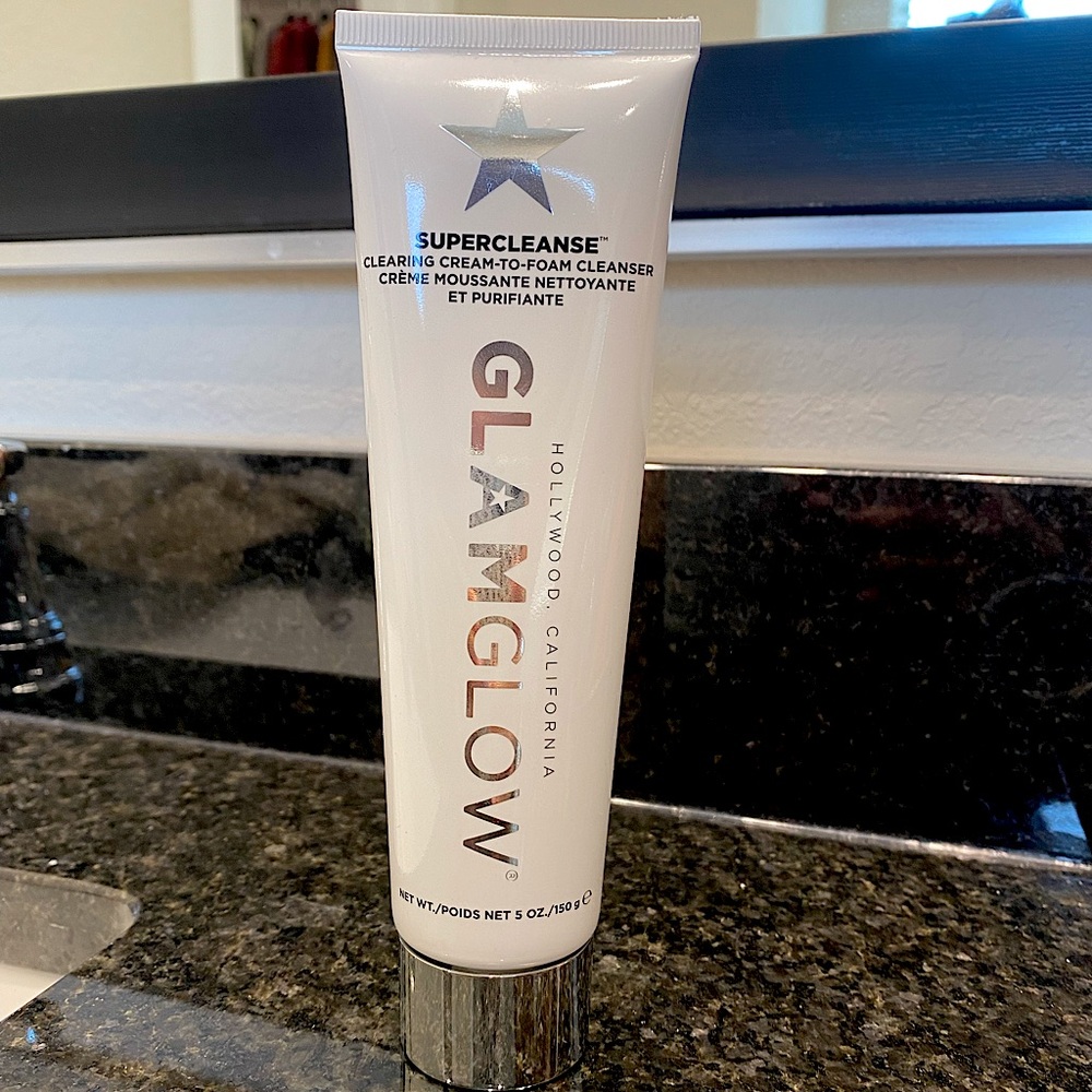 GLAMGLOW Supercleanse Cream-to-Foam Cleanser